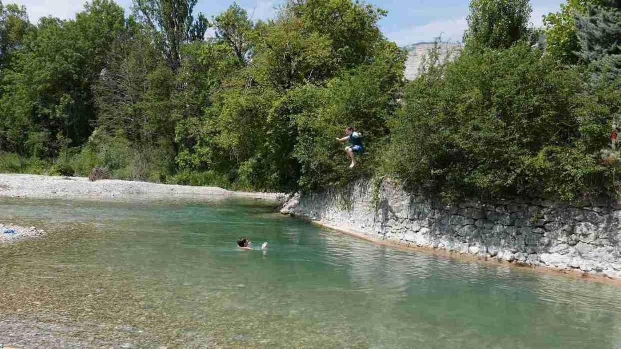 -Moulin De Solaure- Hotel Aix-en-Diois Екстериор снимка